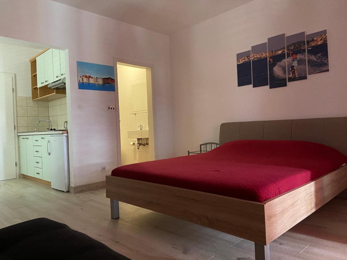 Apartmani Ortolio วิกานย์ ภายนอก รูปภาพ