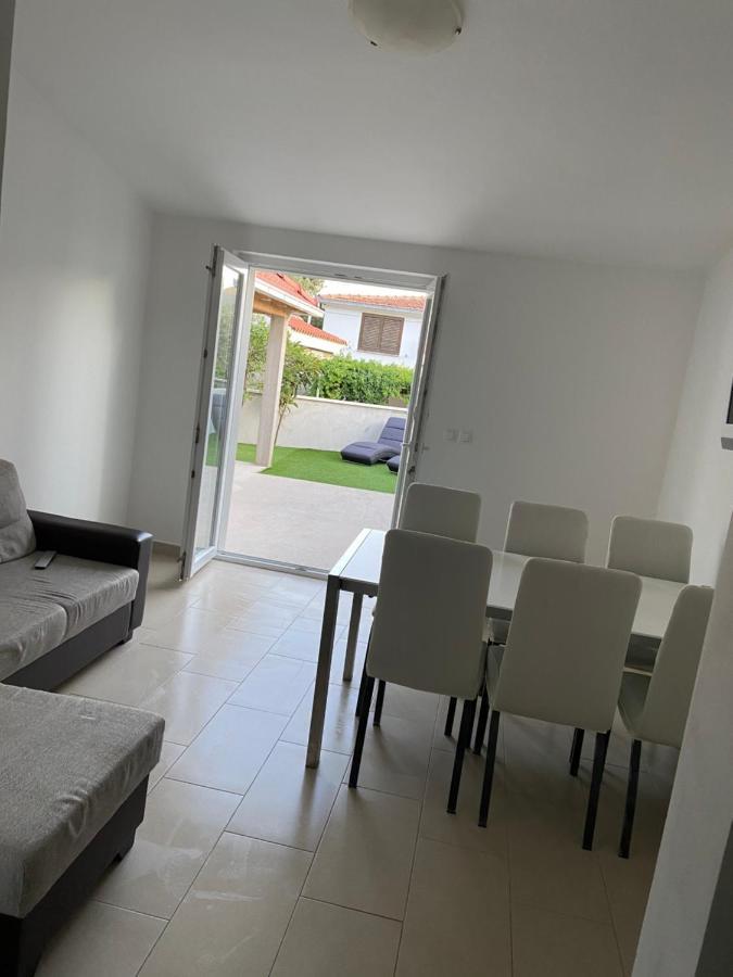 Apartmani Ortolio วิกานย์ ภายนอก รูปภาพ